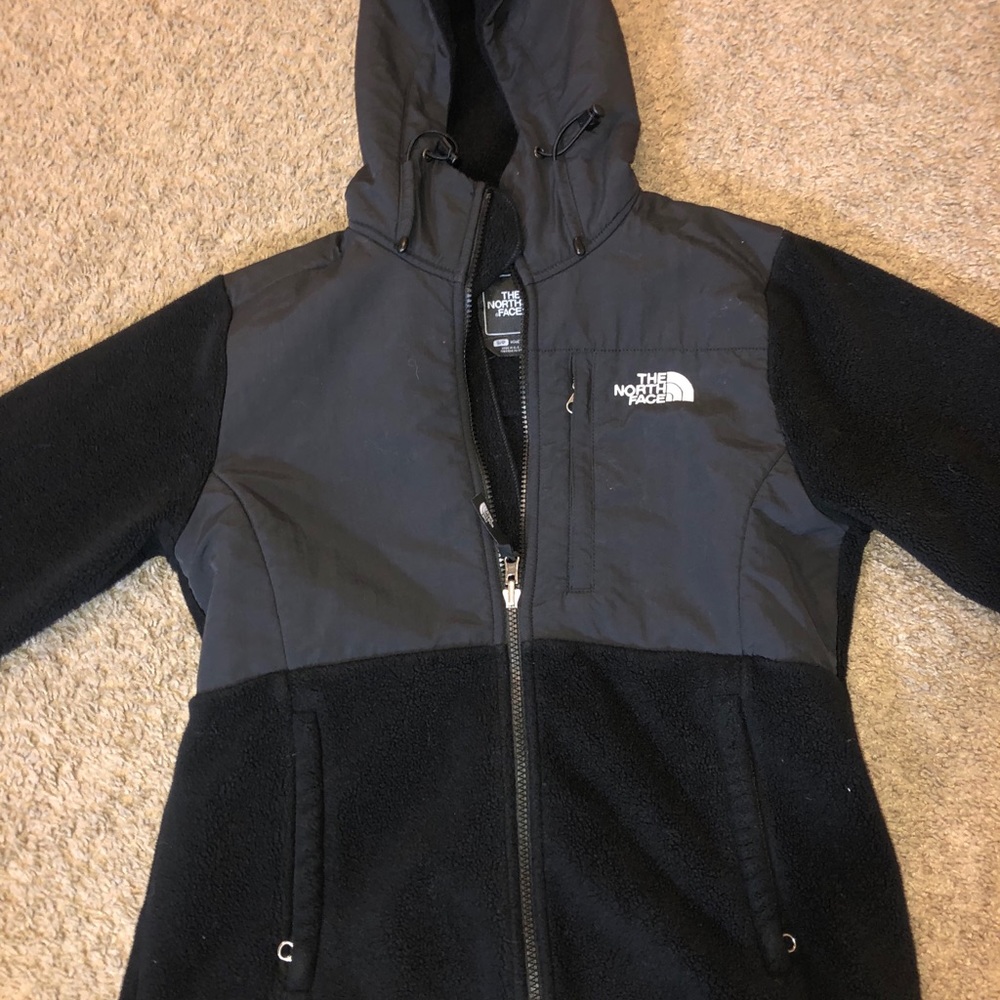 The North Face Women’s Denali 2 Hoodie